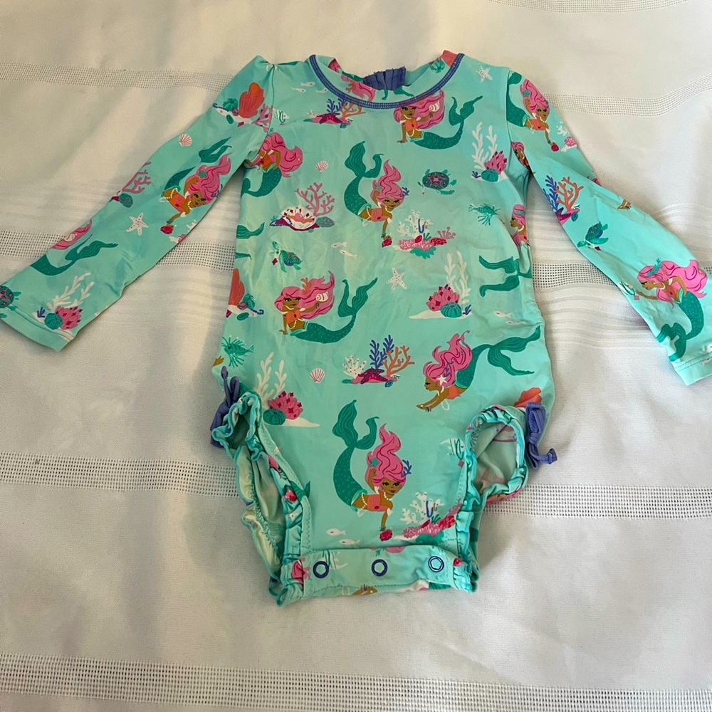 Toddler Hartley long sleeve bathing suit suit size 12-18mths